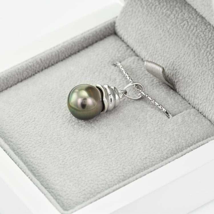 Náhrdelník zo striebra 38424