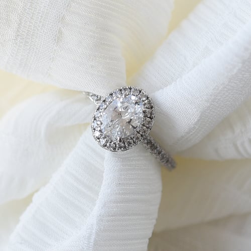 Elegantný zásnubný prsteň s diamantmi Joelle