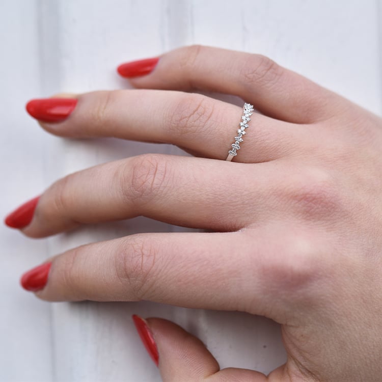 Strieborný eternity prsteň s lab-grown diamantmi Betsy 104777