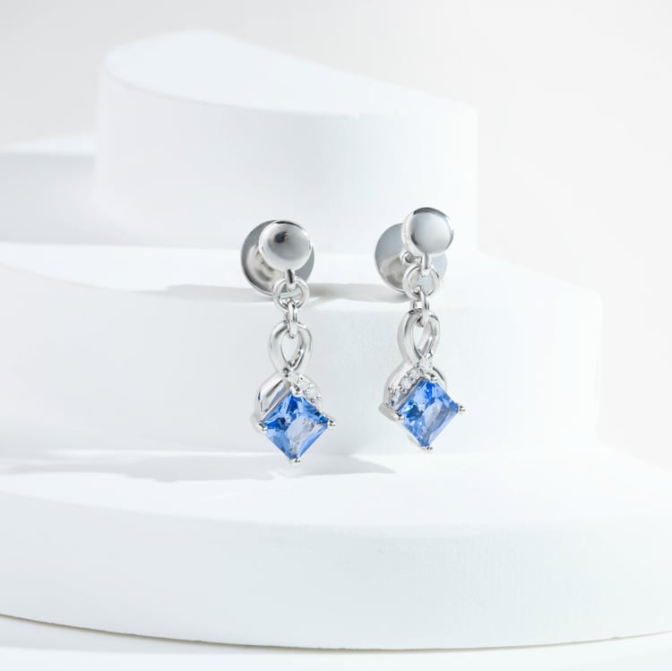 Strieborné náušnice so simulovanými tanzanity a lab-grown diamantmi 165673