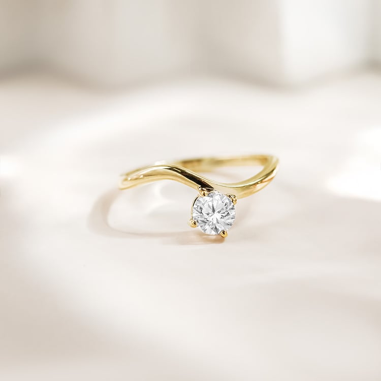 Výnimočný zásnubný prsteň 154754