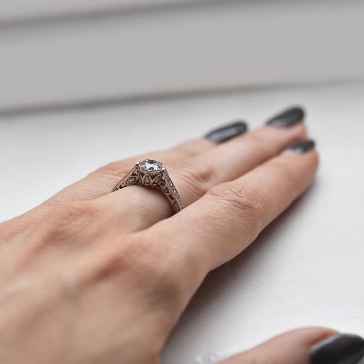 Vintage zásnubný prsteň 46619