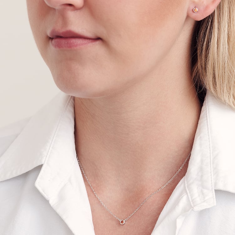 Minimalistické bezel náušnice s padparadscha zafírmi Viosa 129310