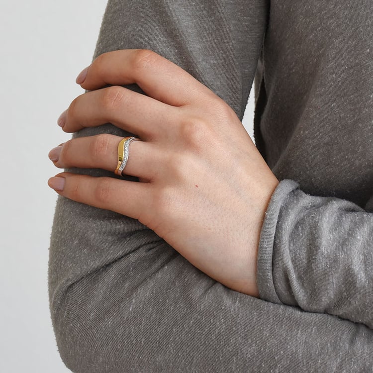 Dámský snubný prsteň s diamantmi 76992