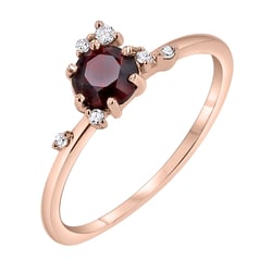 Cluster zásnubný prsteň s českým granátom a diamantmi Rosa