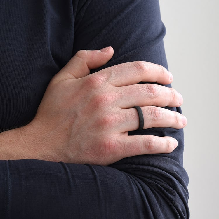 Pánský snubný prsteň 79657