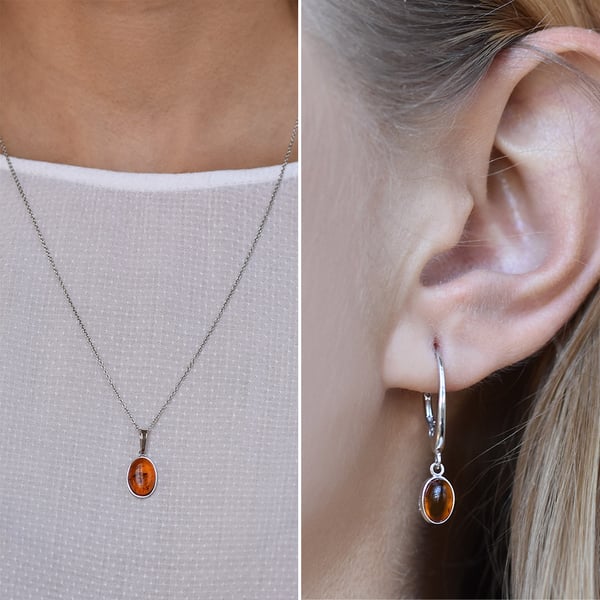 Jantárová kolekcia