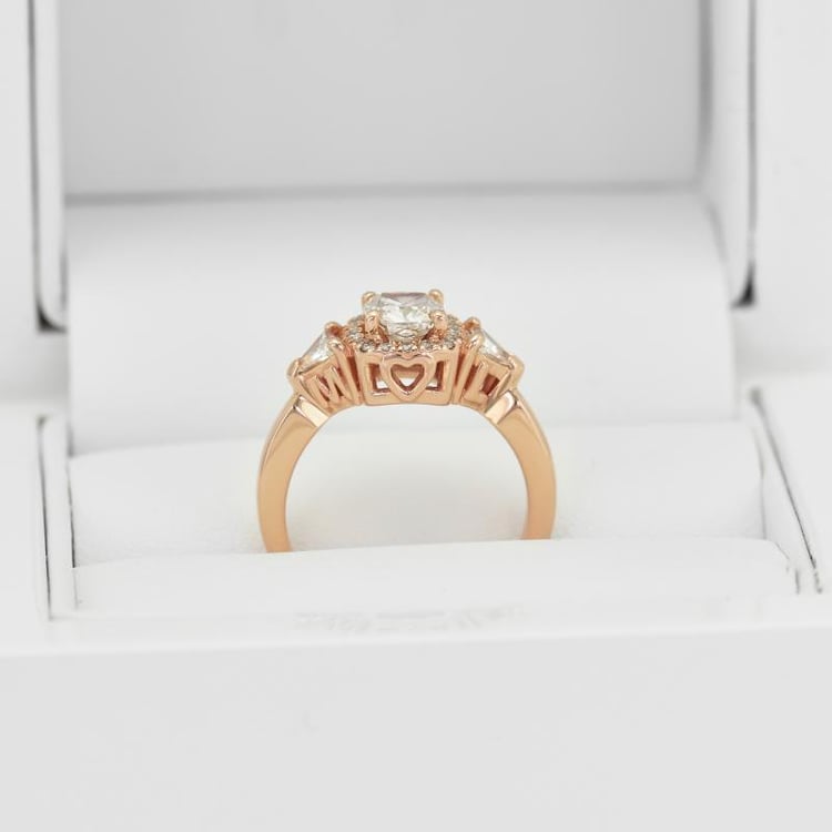 Zásnubný diamantový prsteň s inicálmi 19719