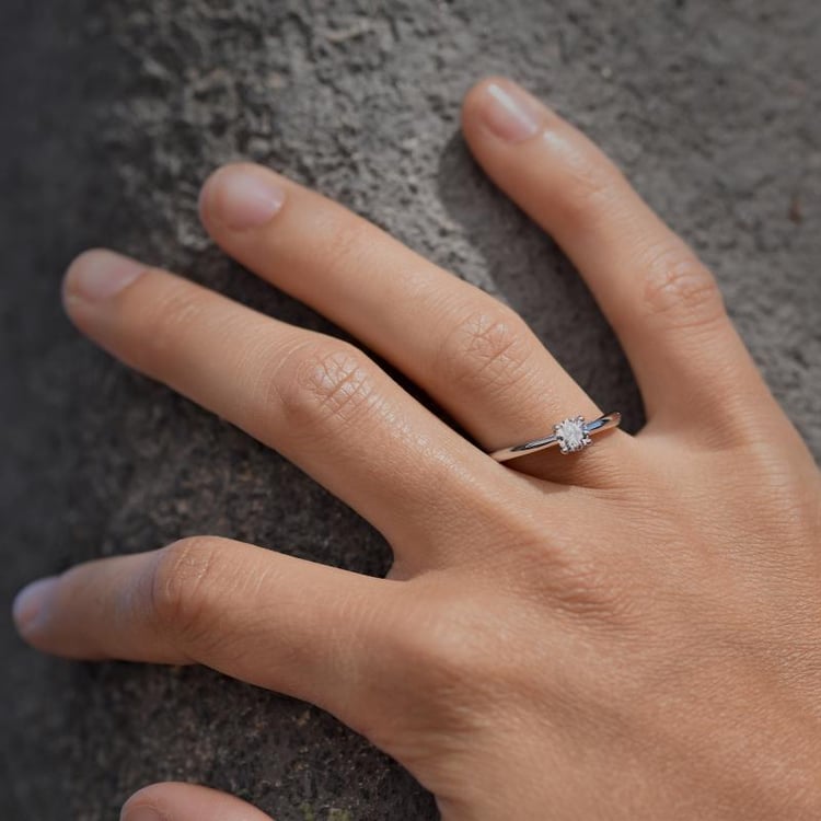 Zlatý prsteň 64627