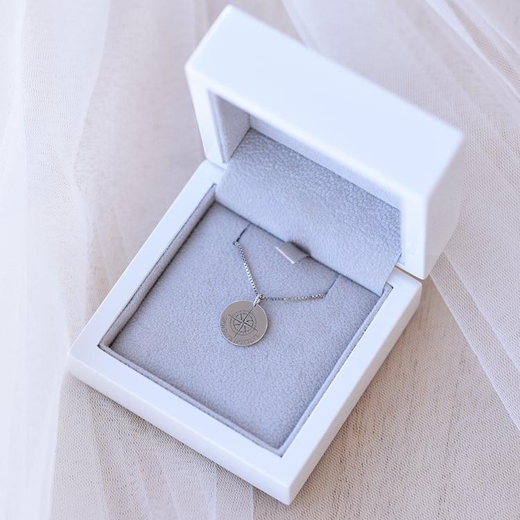 Strieborný prívesok s gravírom súradníc podľa vlastnej voľby 60019