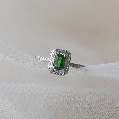 Zlatý prsteň s emerald tsavorit granátom a diamantmi Zawy