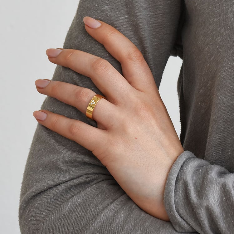 Dámský snubný prsteň 77089