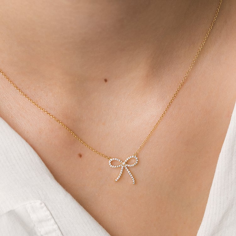 Mašlička v diamantovom náhrdelníku Helyne 153842