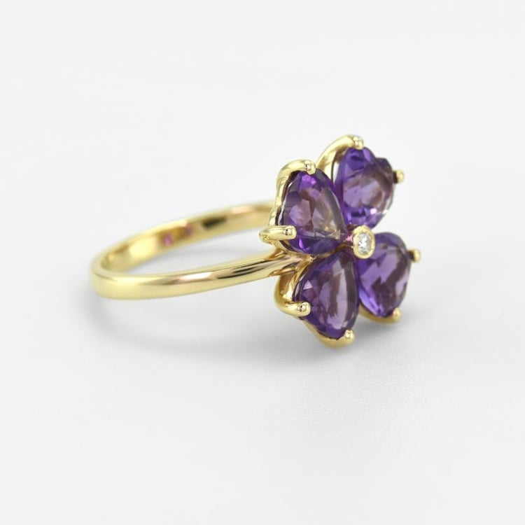 Prsteň s ametystmi a diamantom 47311