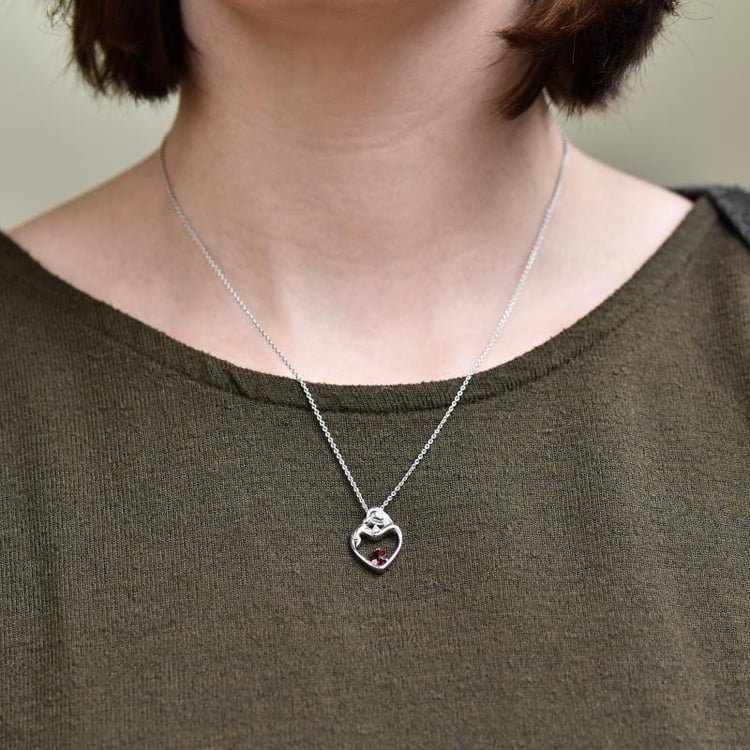 Prívesok s granátom 27073