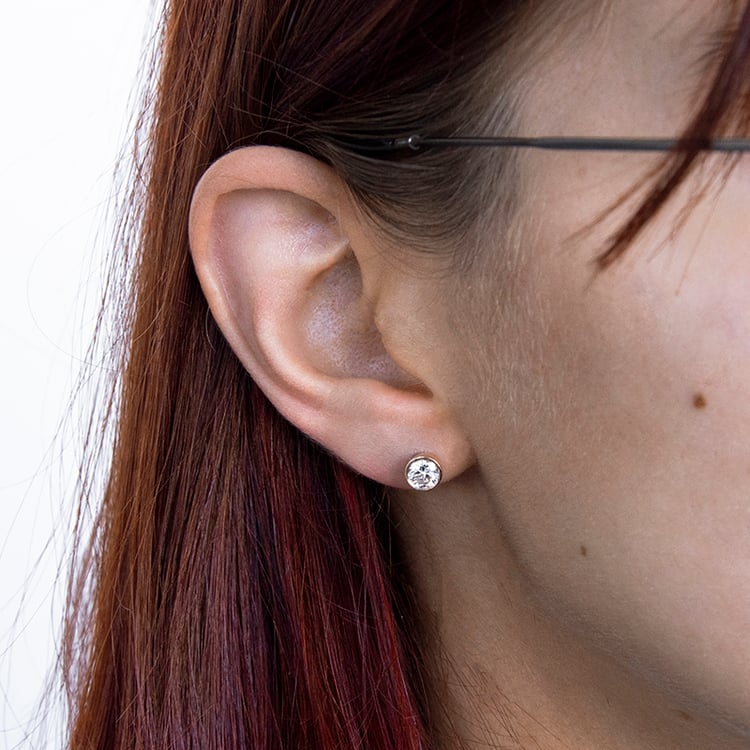 Bezel náušnice s moissanitmi Sontre 110584