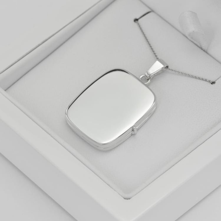 Zlatý medailón s gravírom 38081