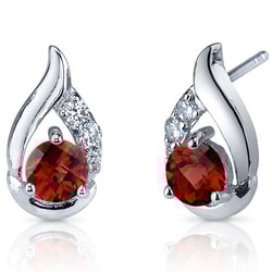 Granátmi osazené náušnice zo striebra Calla
