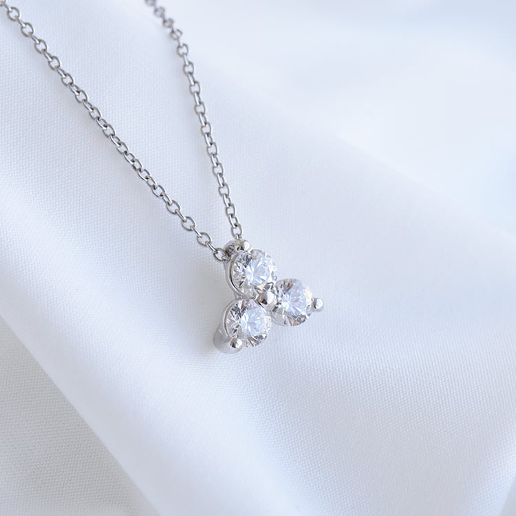 Diamantový prívesok 86041