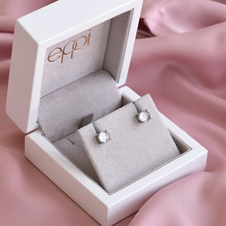 Jemné náušnice zo zlata s ruženinmi 79939