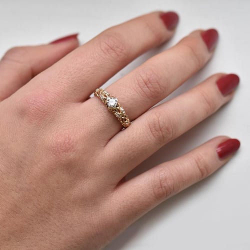Vintage zásnubný prsteň s lab-grown diamantmi Chantal