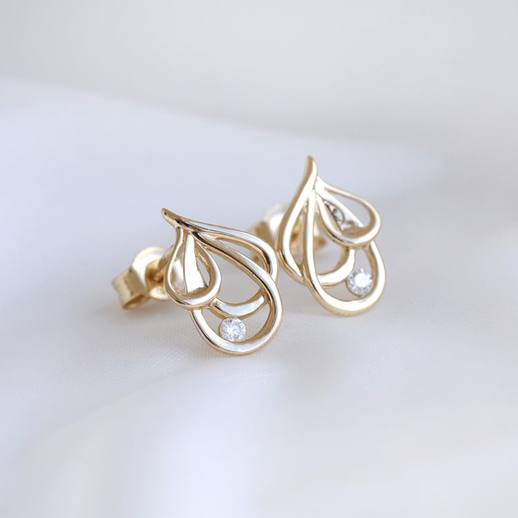 Decentné náušnice s jiskrivými diamantmi 81374