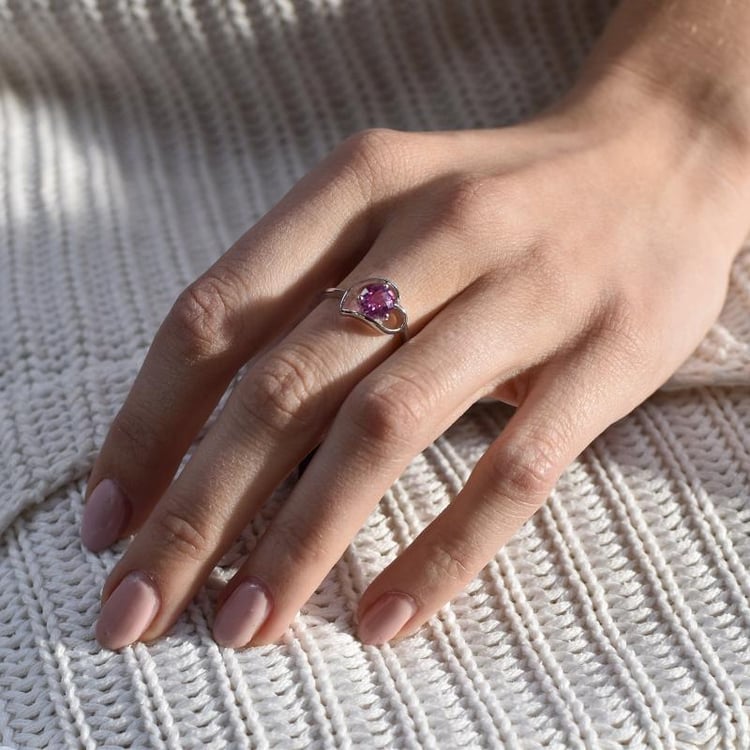 Roztomilý prsteň v tvare srdca 11060