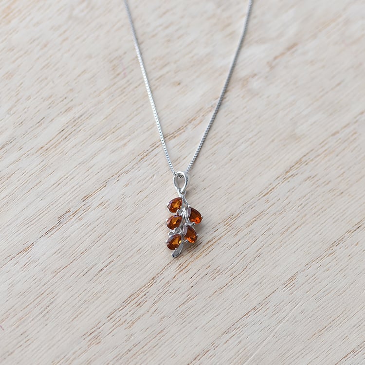 Romantický strieborný prívesok 60369