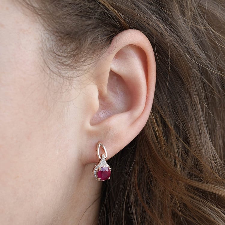 Zlaté náušnice s rubínmi a diamantmi 93377