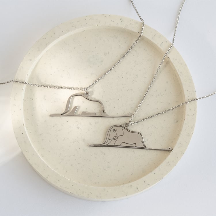 Strieborný vykrojený prívesok so slonem Malý princ 120879