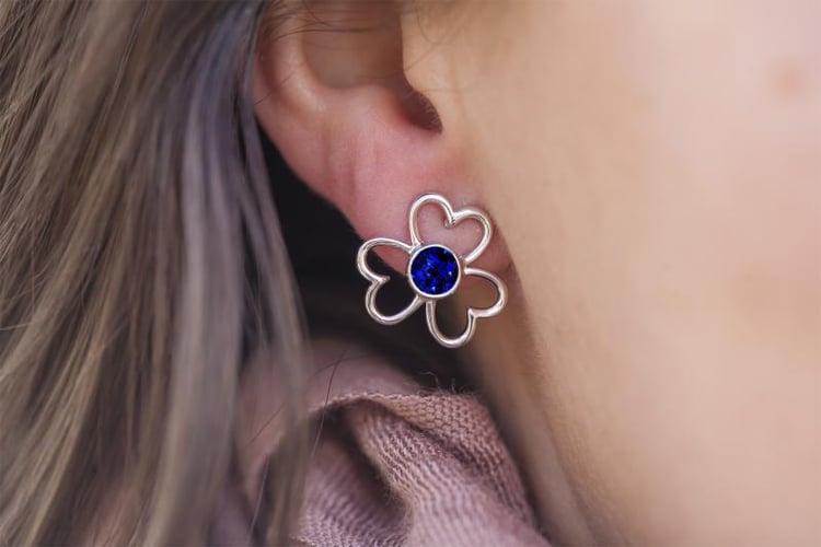 Kvetinové strieborné náušnice 4616