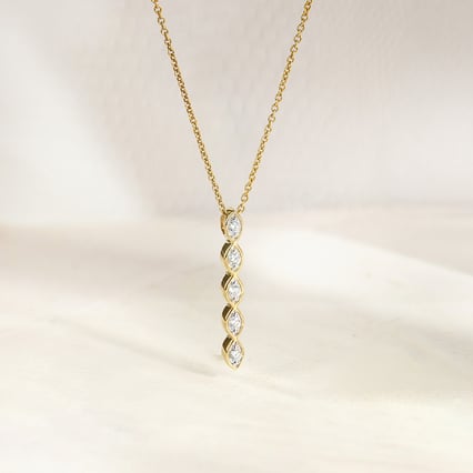 Zlatý prívesok s diamantmi Alice