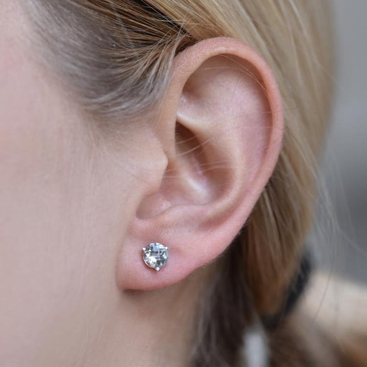 Zlaté martini náušnice s ametystmi 9729