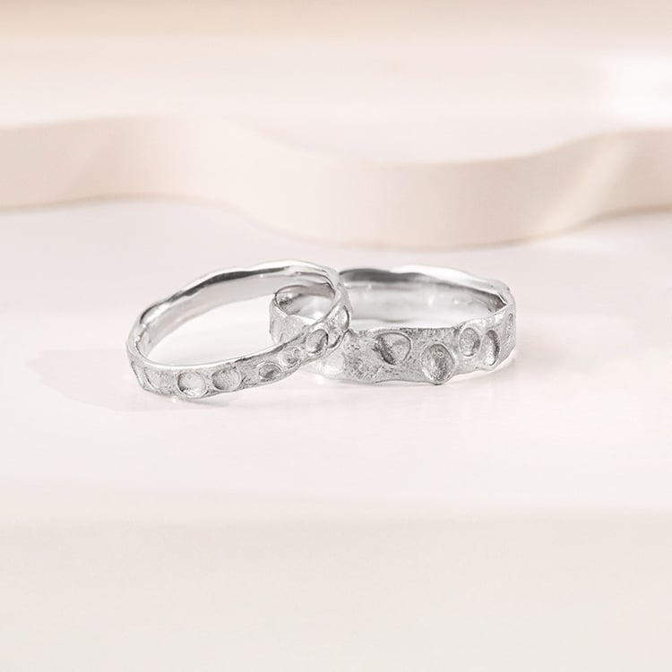 Svadobné obrúčky s atypickým povrchom zo zlata Iris 155648