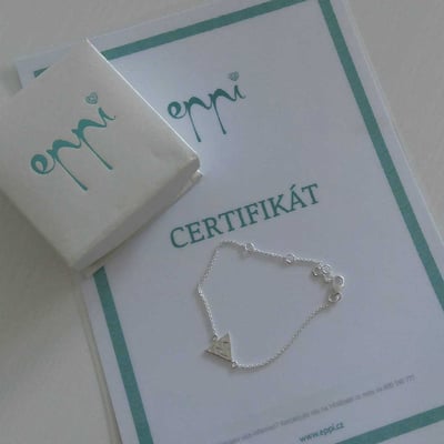 Strieborný náramok