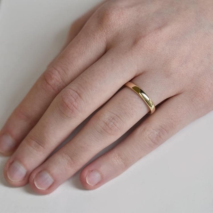 Komfortný snubný prsteň zo zlata Milda 143261