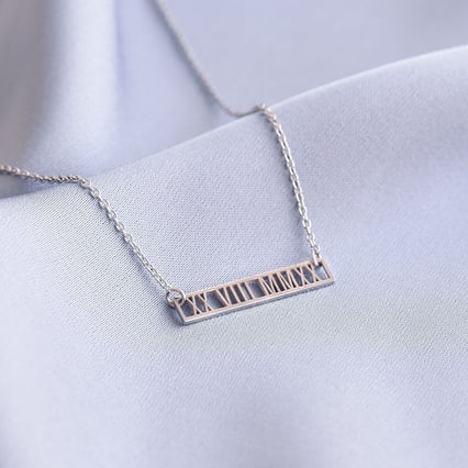 Zlatý náhrdelník s rímskym dátumom podľa vášho výberu Titus