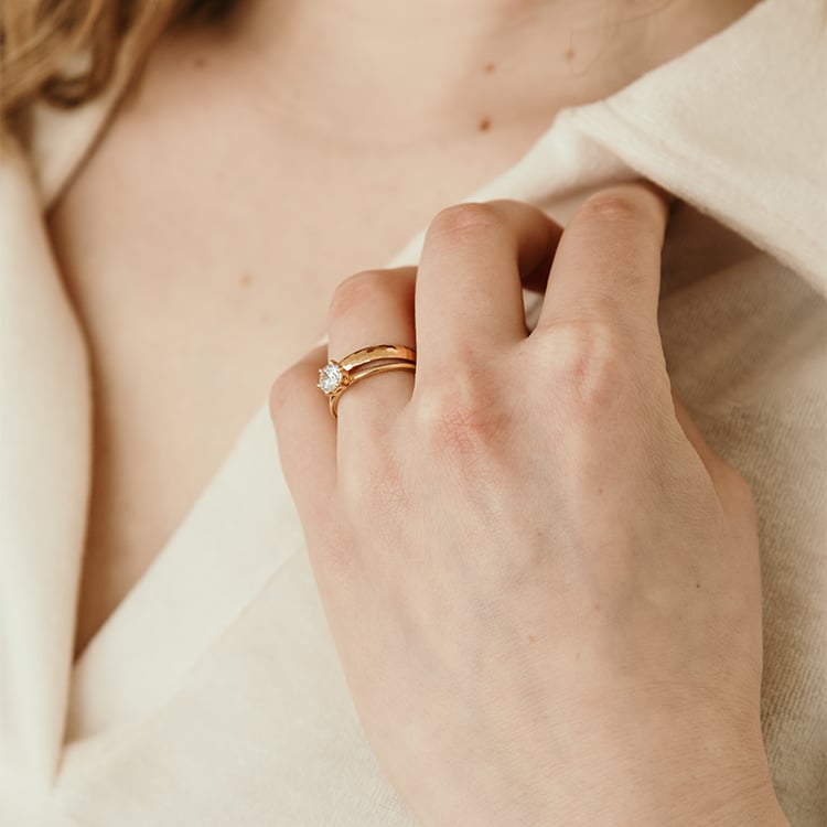 Zlaté tepané svadobné obrúčky Weston 120122