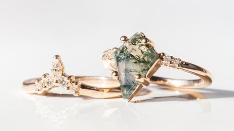 Zásnubné prstene v roku 2025: 10 trendov, o ktorých musíte vedieť