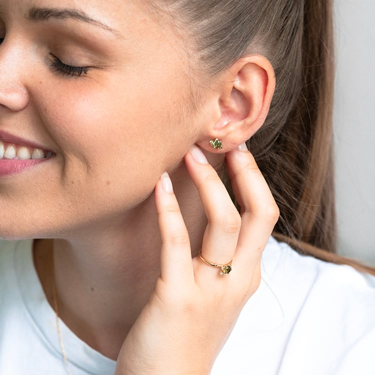 Cluster kolekcia šperkov s vltavíny, zafíry a diamantmi Odette 144011