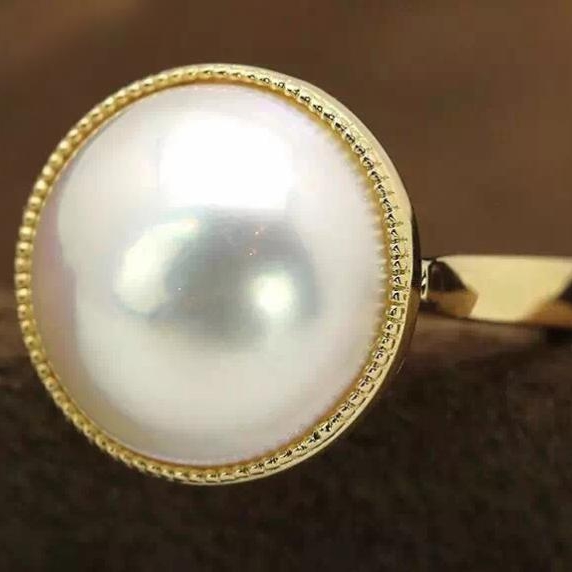 Zlatý prsteň 13188