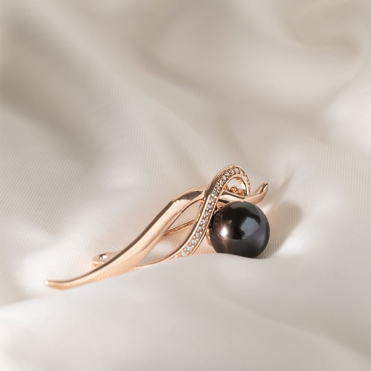 Pozlatená brošňa s čiernou perlou a zirkóny Dathan 120277