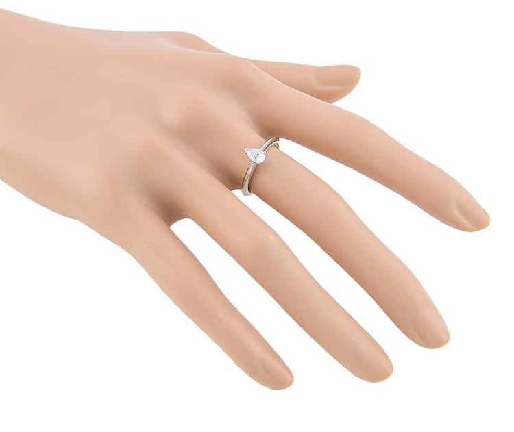 Zásnubný prsteň s diamantom v tvare slzy Imelda 1033