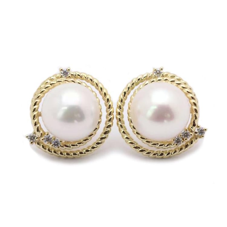 Perlové zlaté náušnice vo vintage štýle Madra