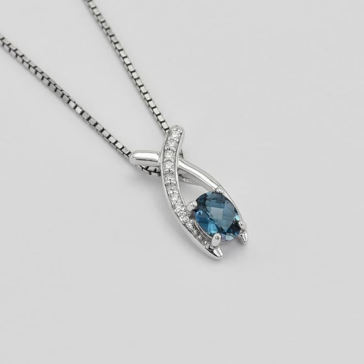 Topásový prívesok 40309