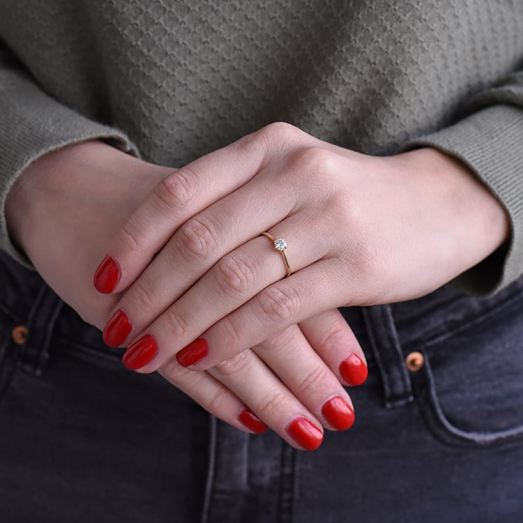 Prsteň s diamantom zo zlata 89927