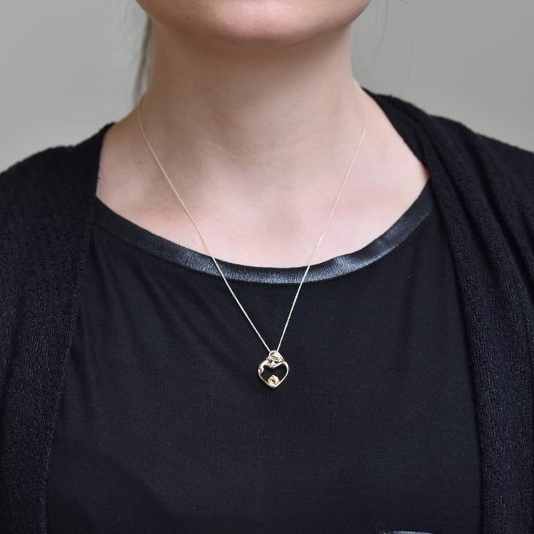 Zlatý prívesok matka a dieťa 30840