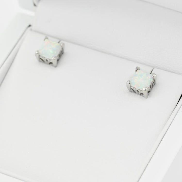 Strieborné náušnice 17906