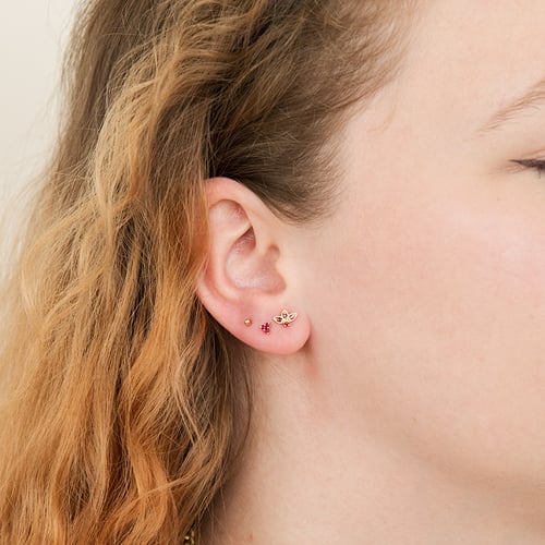 Zlatá piercing náušnica s rubínmi Rossi