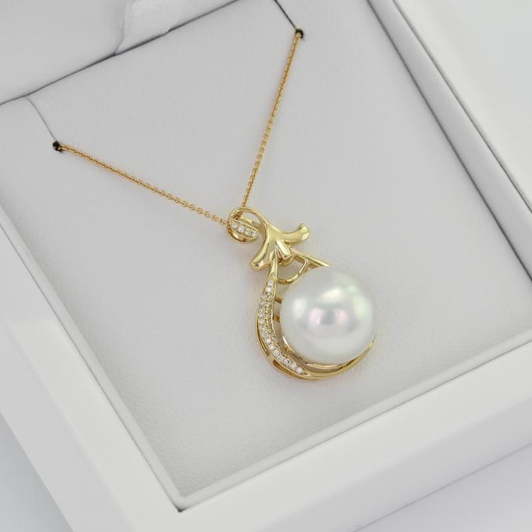 Perlový náhrdelník 10282